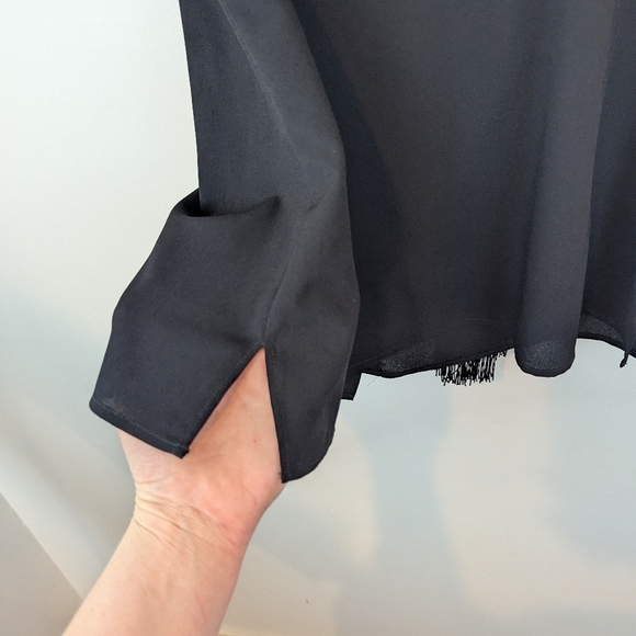 CAbi Sleeveless Black Fringe Blouse, Sz M - Picture 3 of 6